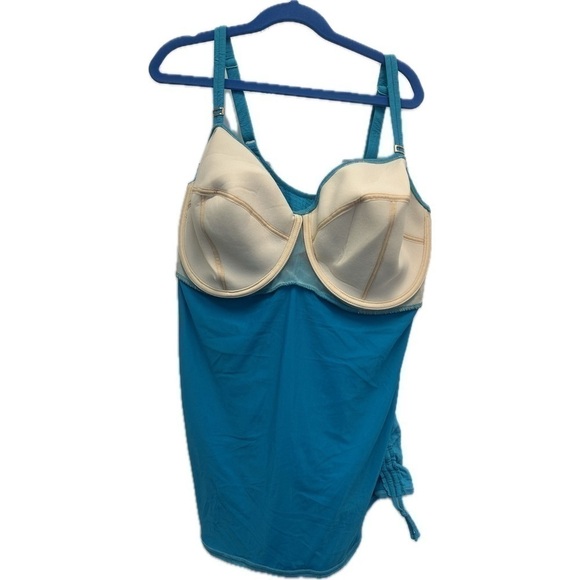 Fantasie Swim Ottawa Underwire Twist Front Tankini Top and Mid-Rise Biki… - Picture 3 of 15